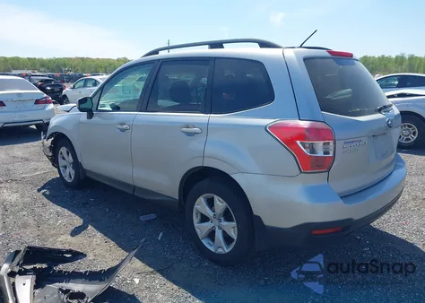 2015 Subaru Forester 2.5I Premium из США, поврежденный, VIN JF2SJADC8FH561056